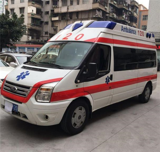 玛多专业救护车出租，您身边的生命守护者